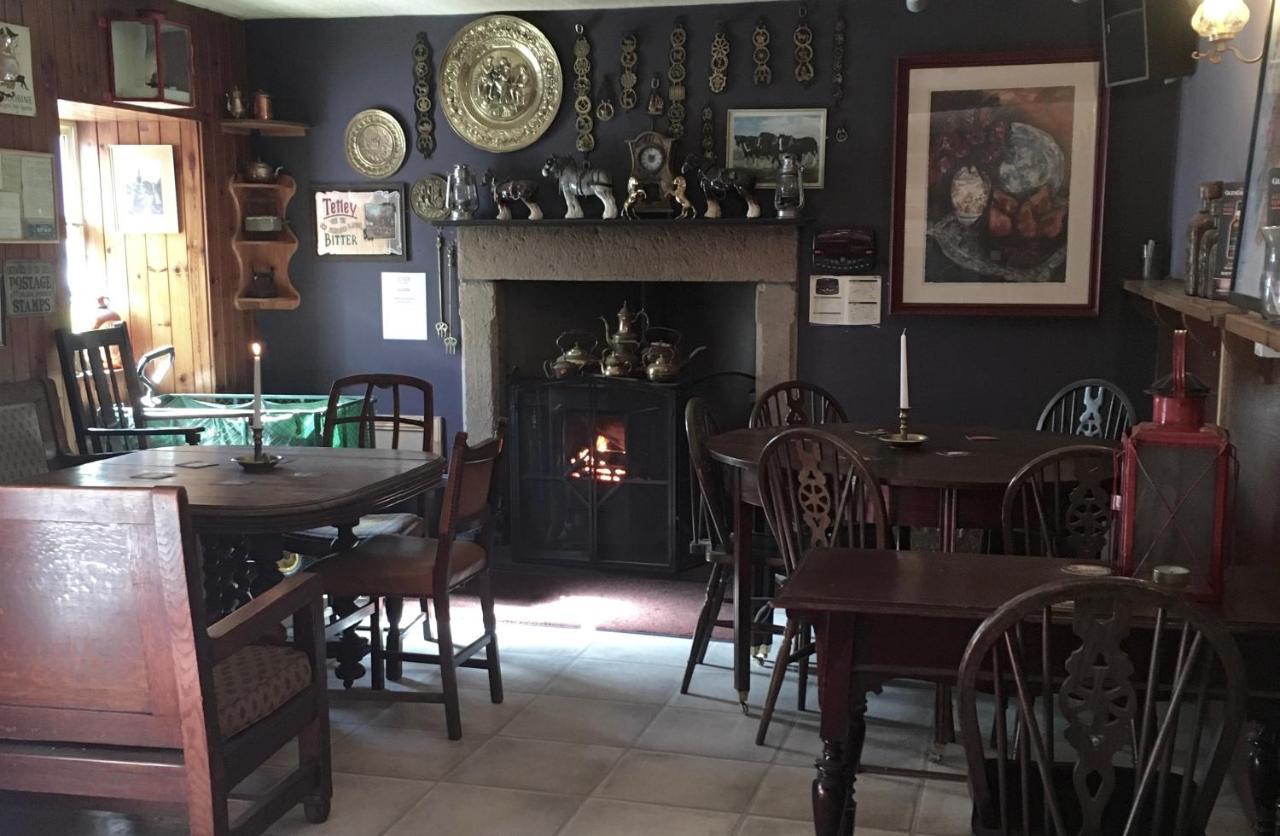 The New Inn Aberchirder Exteriér fotografie
